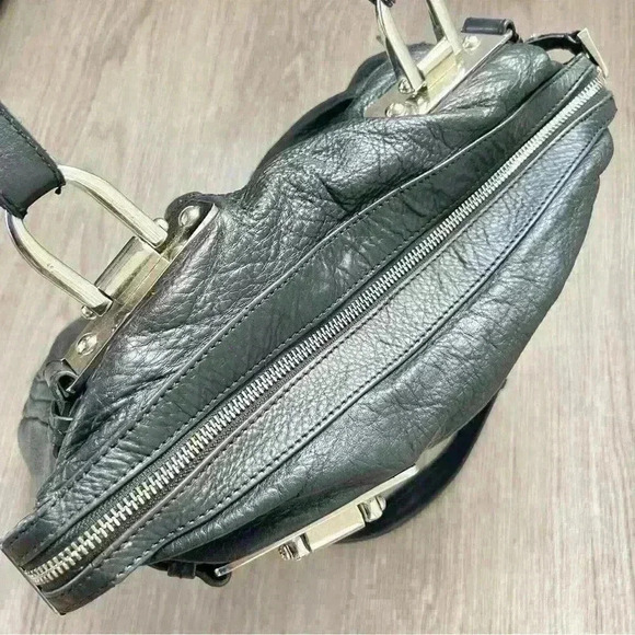 b.MAKOWSKY BLACK PEBBLED LEATHER  SHOULDER BAG - Picture 10 of 16